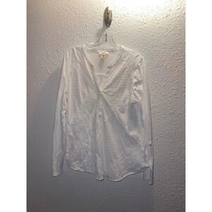 Sundance V-Neck Pull over eyelet/Solid‎ Blouse.
